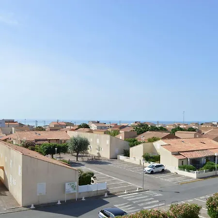 Duplex 2 Pieces Avec Piscine Et Parking, A 300m De La Plage A Plage - Fr-1-229b-81